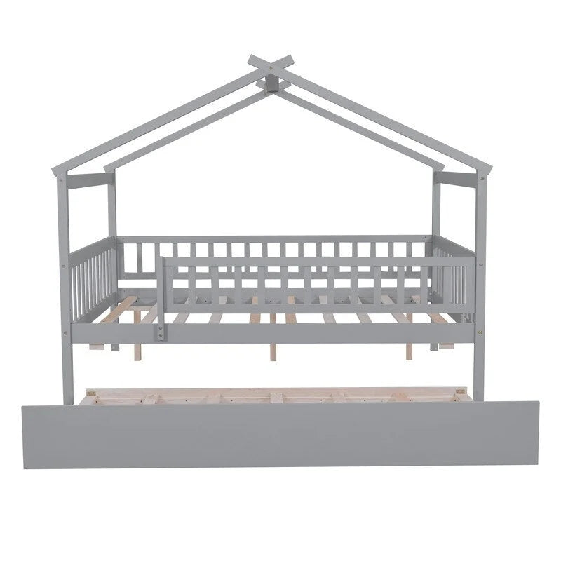 Cama plataforma tipo casita de madera de pino con techo abierto y barandillas