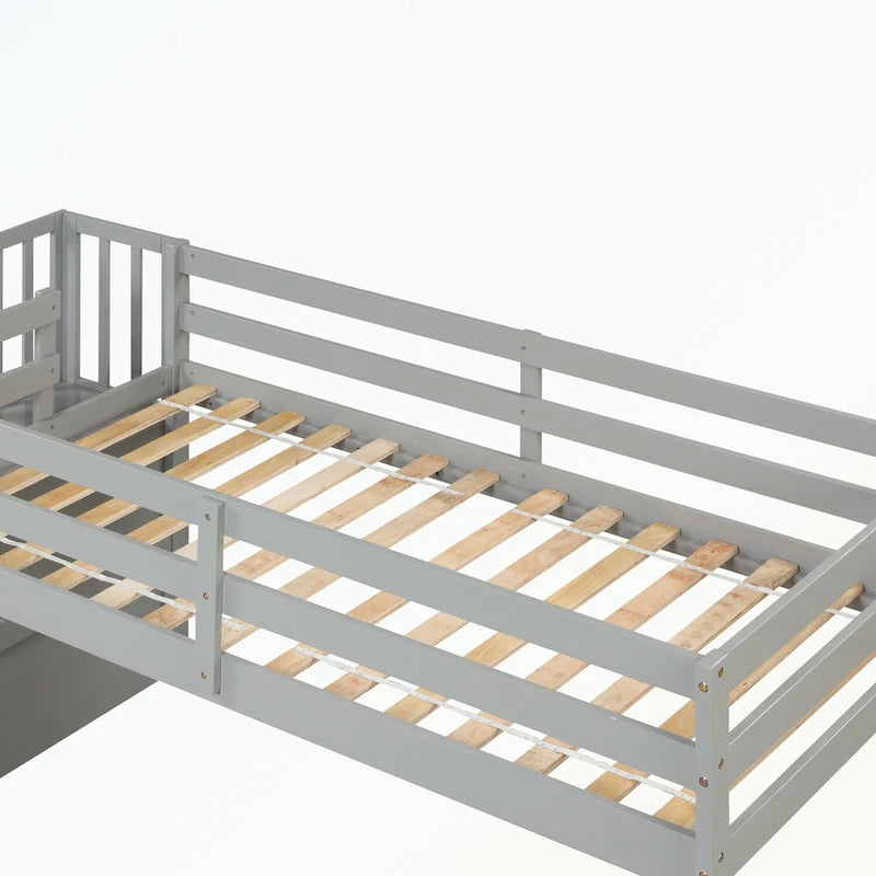 Cama baja tipo loft moderna de madera de pino con escalera de almacenamiento